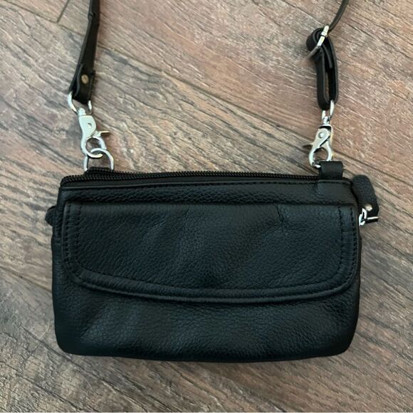 Ameri Leather Crossbody Small Purse Black
Detachable/Adjustable Strap - Picture 1 of 16